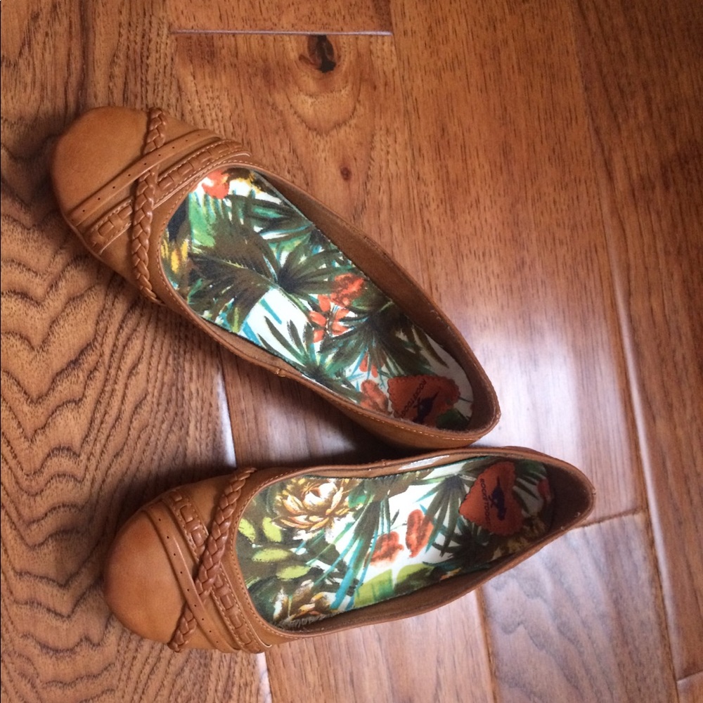 Rocket Dog ballet style shoes